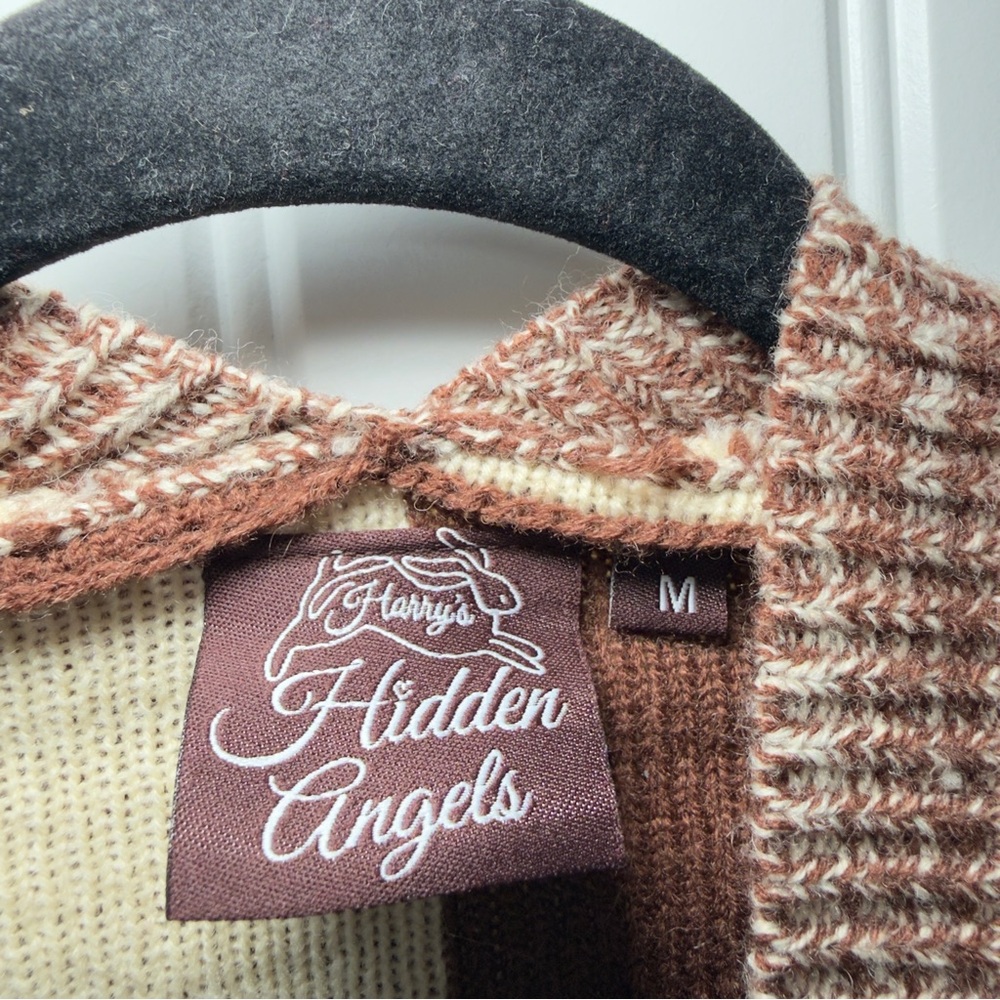 Harry’s Hidden Angels Medium Brown Cream Checkered Cardigan Love On Tour Retro - Picture 9 of 12